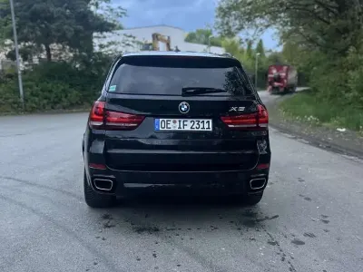 Gebraucht BMW X5 Sport Line 313 PS (230 kW) 2017 SUV