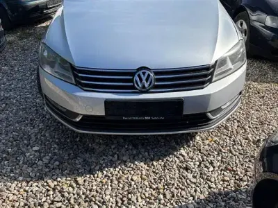 Gebraucht VW Passat Trendline 122 PS (89 kW) 2011 Silber Kombi