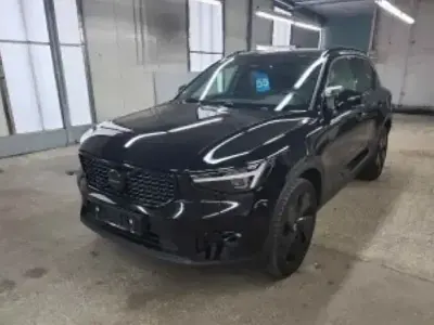 Gebraucht Volvo XC40 Plus 163 PS (119 kW) 2025 Schwarz SUV