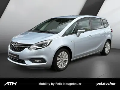 Gebraucht Opel Zafira Innovation 140 PS (102 kW) 2018 Silber Van / Kleinbus