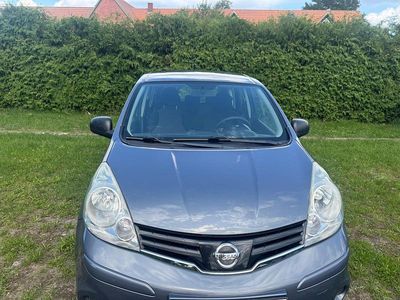 Grau Gebraucht 2011 Nissan Note Kleinwagen | 1.950 € (Fairer Preis)
