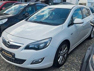 Usata Opel Astra GTC OPC 140 CV (102 kW) 2011 Bianco Berlina