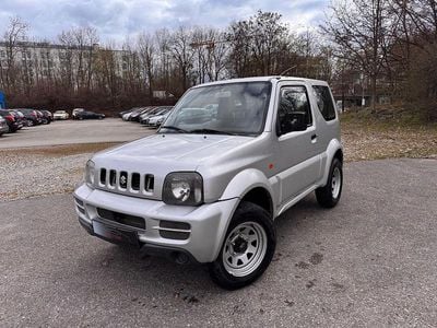 Usata Suzuki Jimny 86 CV (63 kW) 2010 Argento SUV