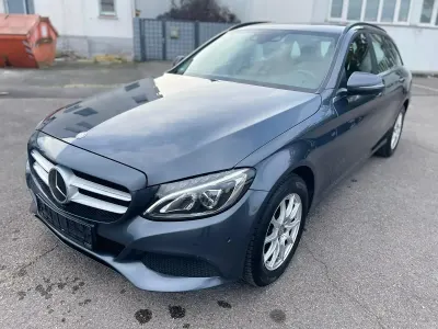 Gebraucht Mercedes C220 170 PS (125 kW) 2015 Grau Kombi