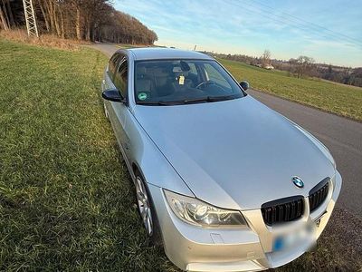Gebraucht BMW 325 M Sport 218 PS (160 kW) 2005 Silber Limousine