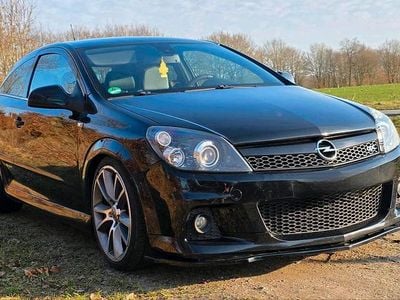 Usata Opel Astra GTC OPC 248 CV (182 kW) 2011 Nero Coupé
