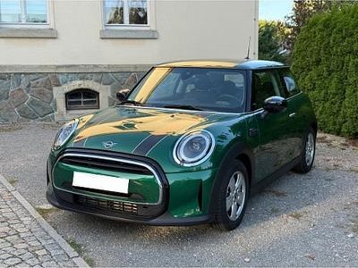 Grün Gebraucht 2022 Mini ONE Kleinwagen | 21.500 € (Teuer)