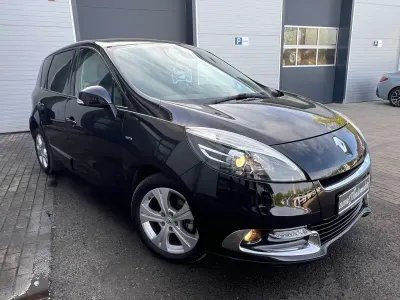 Gebraucht Renault Scenic E-Tech Bose Edition 110 PS (80 kW) 2012 Schwarz Van / Kleinbus