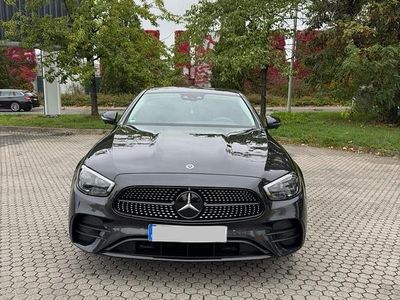 Gebraucht Mercedes E220 AMG line 194 PS (142 kW) 2020 Andere farben Limousine