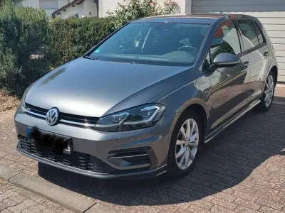 Gebraucht VW Golf VII R-line 150 PS (110 kW) 2017 Grau Limousine