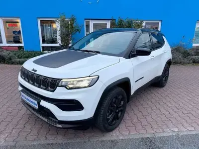 Gebraucht Jeep Compass Limited 179 PS (131 kW) 2022 Weiß SUV