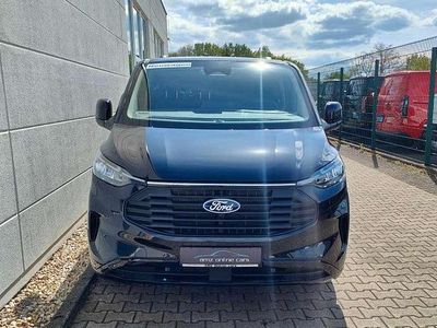 Ny Ford Transit Custom Limited 170 HK (125 kW) 2025 Svart Sedan
