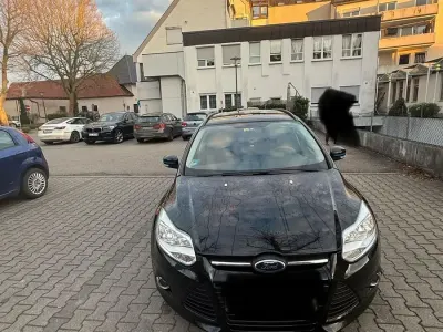 Używany Ford Focus 116 KM (85 kW) 2012 Czarny Kombi
