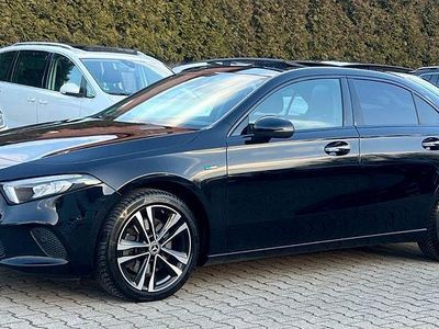 Gebraucht Mercedes A250 160 PS (117 kW) 2021 Schwarz Limousine
