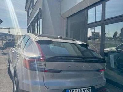 Second-hand Volvo C40 Ultimate 300 kW (408 CP) 2022 Argintiu SUV