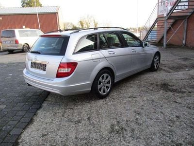 Gebraucht Mercedes C220 Edition 170 PS (125 kW) 2014 Silber Kombi