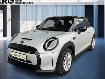 Second-hand Mini Cooper SE Classic 135 kW (184 CP) 2021 Alb Hatchback