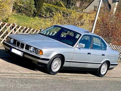 Usata BMW 525 Performance 170 CV (125 kW) 1990 Argento Berlina
