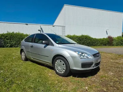 Gebraucht Ford Focus 116 PS (85 kW) 2006 Grau Limousine