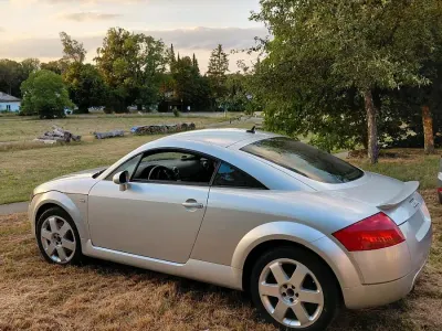 Gebraucht Audi TT 180 PS (132 kW) 2000 Silber Coupé