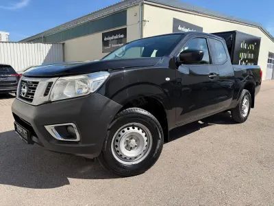 Gebraucht Nissan Navara Visia 163 PS (119 kW) 2016 Schwarz Pickup