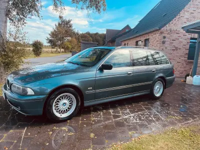Second-hand BMW 525 Exclusive 192 CP (141 kW) 2004 Gri Break