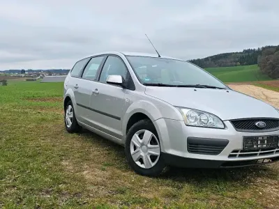 Second-hand Ford Focus Fun X 101 CP (74 kW) 2007 Argintiu Break