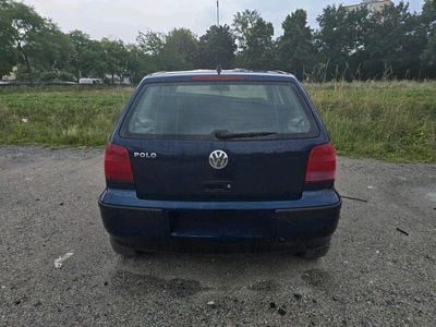 VW Polo