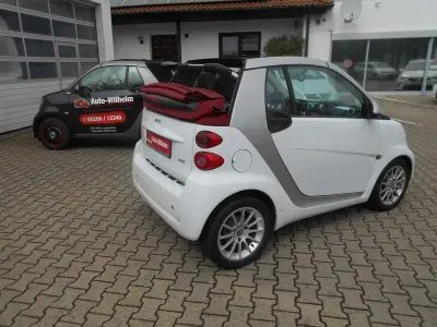 Gebraucht Smart ForTwo Cabrio 71 PS (52 kW) 2012 Weiß Cabrio