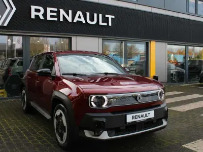 Gebraucht Renault 4 E-Tech Evolution 89 kW (122 PS) 2026 Karmesinrot metallic SUV