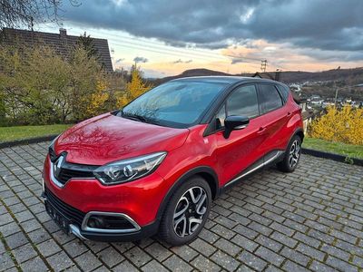 Second-hand Renault Captur 120 CP (88 kW) 2015 Roșu SUV