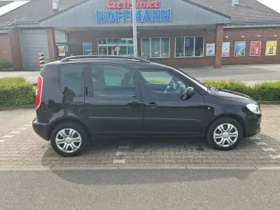 Gebraucht Skoda Roomster Style 75 PS (55 kW) 2010 Schwarz Van / Kleinbus