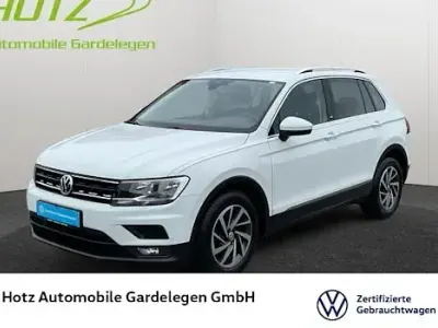 Używany VW Tiguan Sound 125 KM (91 kW) 2017 Biały SUV