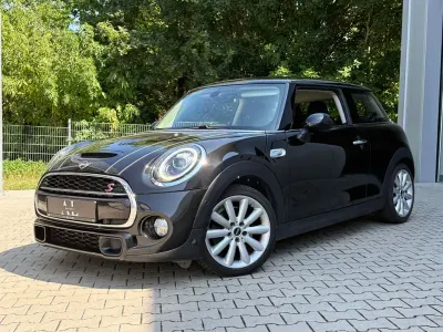 Gebraucht Mini Cooper S Chili 192 PS (141 kW) 2018 Schwarz Kleinwagen