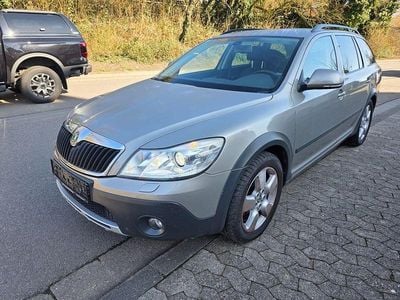 Gebraucht Skoda Octavia Scout 4x4 140 PS (102 kW) 2011 Beige Kombi