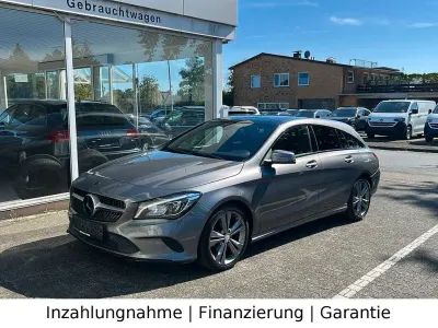 Gebraucht Mercedes 220 Urban 177 PS (130 kW) 2016 Grau Limousine