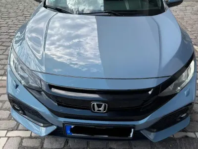 Usata Honda Civic Executive 120 CV (88 kW) 2018 Grigio Berlina