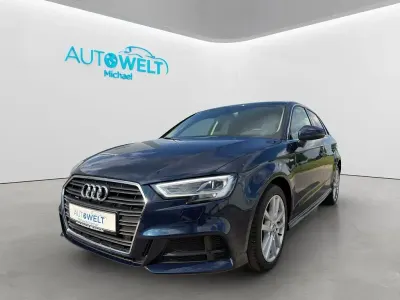 Gebraucht Audi A3 S-Line 150 PS (110 kW) 2019 Blau Limousine