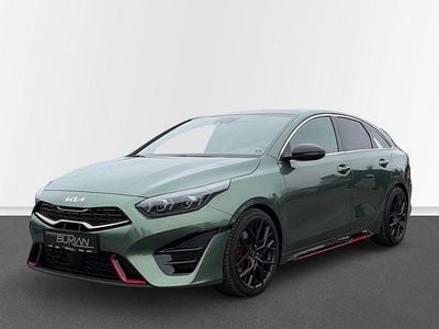 Gebraucht Kia ProCeed GT GT 204 PS (150 kW) 2024 Grün Kleinwagen