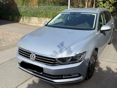 Gebraucht VW Passat Trendline 150 PS (110 kW) 2016 Silber Kombi
