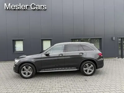 Gebraucht Mercedes GLC300 AMG 245 PS (180 kW) 2021 Grau SUV