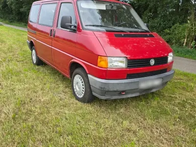 Używany VW T4 78 KM (57 kW) 1994 Czerwony Van