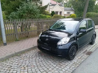 Gebraucht Daihatsu Sirion 87 PS (63 kW) 2006 Schwarz Kleinwagen
