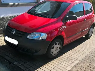 Usata VW Fox 55 CV (40 kW) 2006 Rosso Utilitaria