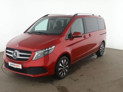 Gebraucht Mercedes V220 Edition 163 PS (119 kW) 2023 Rot Van / Kleinbus