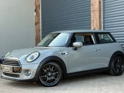 Gebraucht Mini ONE Pepper 102 PS (75 kW) 2019 Grau Kleinwagen