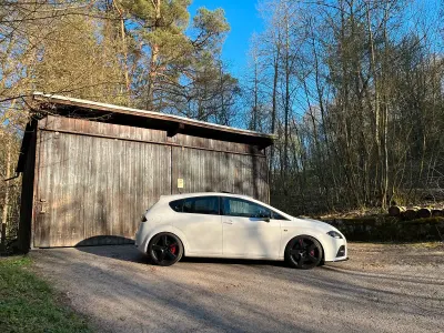 Gebraucht Seat Leon CUPRA 241 PS (177 kW) 2008 Weiß Kleinwagen