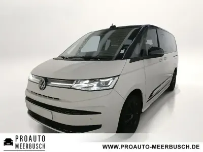 Gebraucht VW Multivan Edition 150 PS (110 kW) 2025 Weiß Van / Kleinbus
