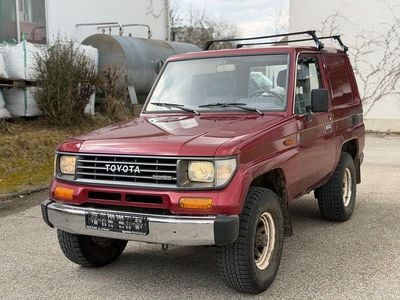 Second-hand Toyota Land Cruiser 90 CP (66 kW) 1990 Roșu SUV