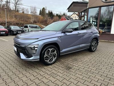 Gebraucht Hyundai Kona N Line 141 PS (103 kW) 2024 Meta blue / abyss black / mic SUV